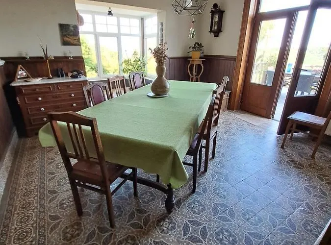 Aux Alouettes בית נופש