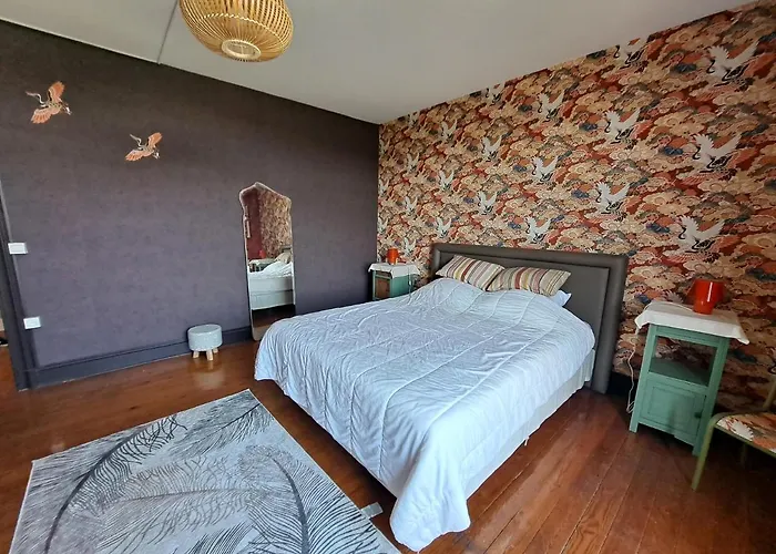 Aux Alouettes בית נופש Landelies